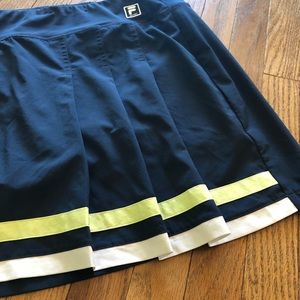 Fila Sport Stripe Trim Pleated Tennis Skort Size Medium